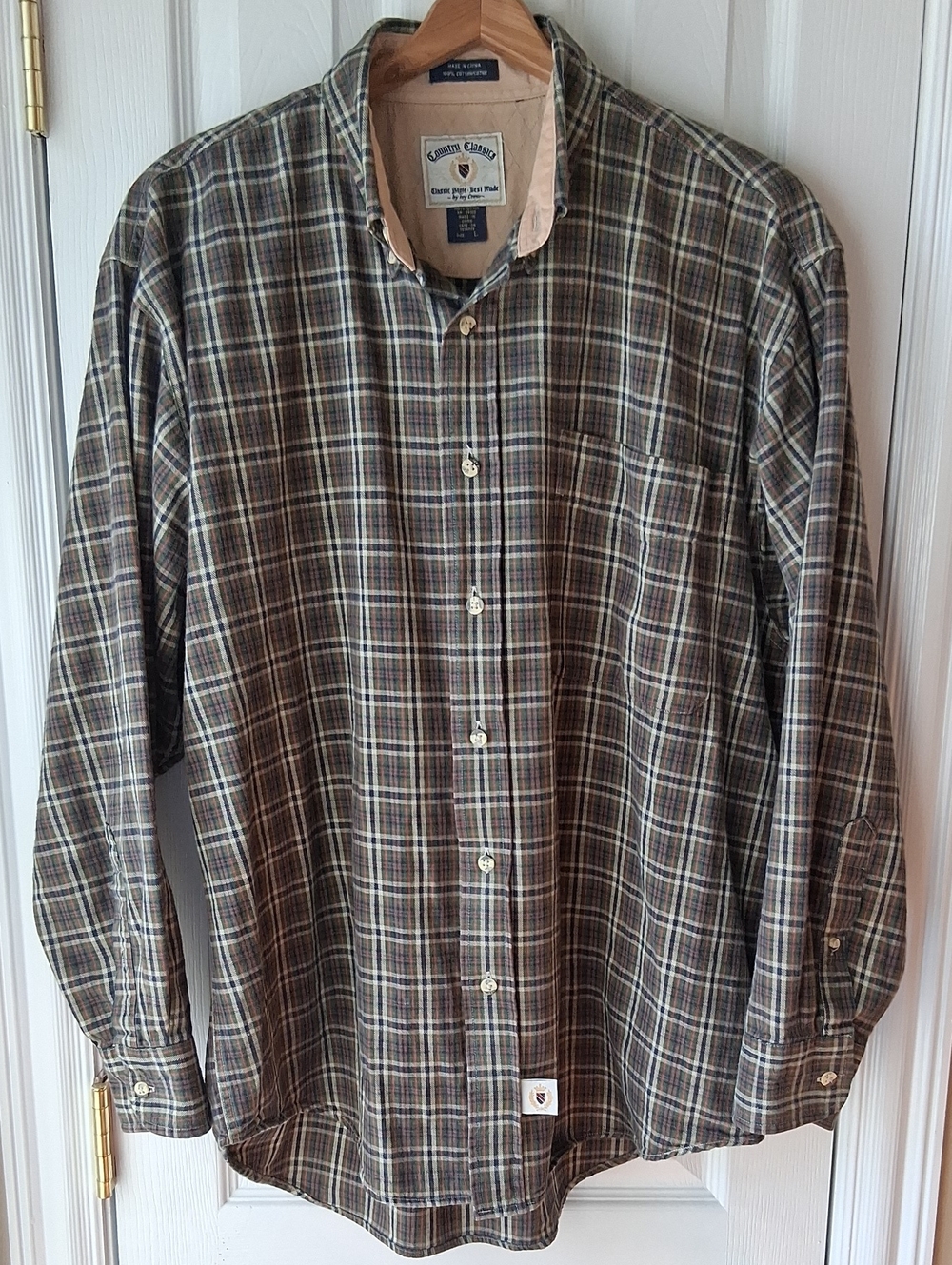 Vintage Country Classics By Ivy Crew Men's Green Plaid Button-Down Shirt